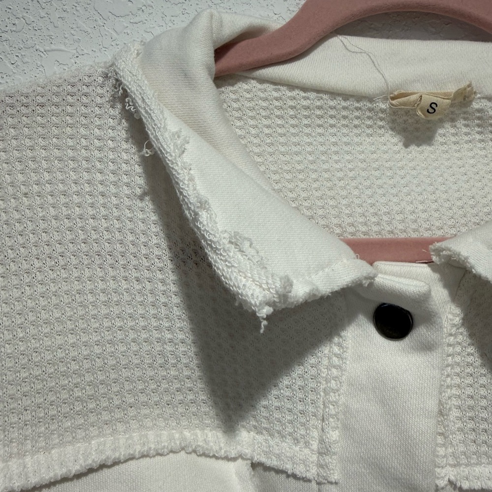 POL White Top - Picture 5 of 8